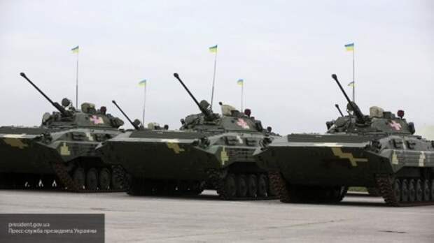 ВСУ на границе с Донбассом формируют мощную ударную группировку