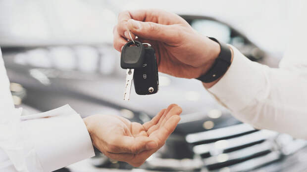 Какие автомобили с пробегом подешевели в 2025 году сильнее всего?