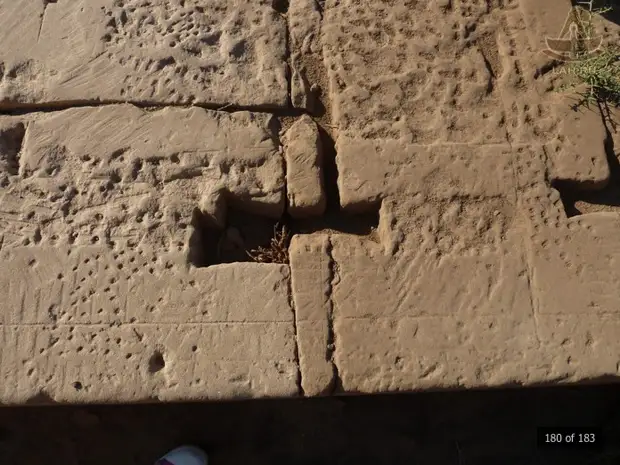 Интересные объекты в окрестностях дендерского храма