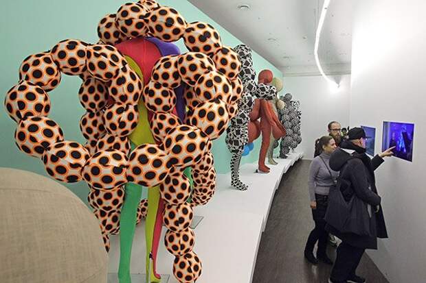 Фото: Российская газета / Александр Корольков, выставка Андрея Бартенева