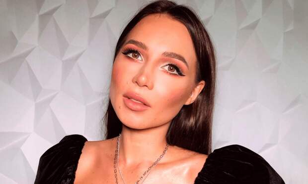 Алина Акилова, Мария Погребняк и другие блогеры поддержали Лерчек, у которой обнаружили рак четвертой стадии