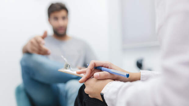 Специалист Романова описала состояние, при котором требуется помощь психиатра