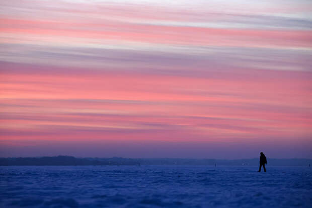 "Росатом" направил в Финский залив атомный ледокол "Сибирь" на фоне замерзания