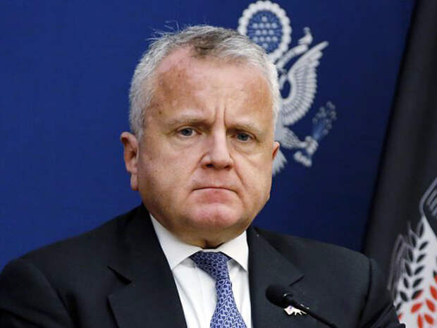 Посол США в Москве оценил вероятность вторжения России на Украину