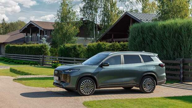 Российский автобренд Tenet начал продажи кроссовера T8