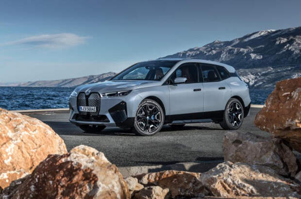 BMW iX