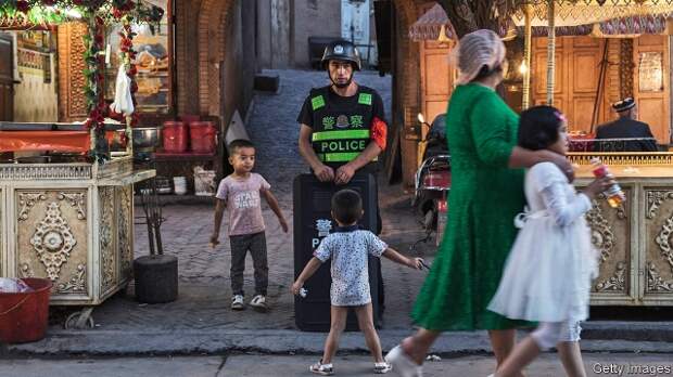 8 фото провинции Синьцзян, которую превратили в тюрьму для мусульман
