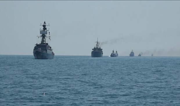 Politico: Зеленский предложил США украинский опыт для открытия Ормузского пролива