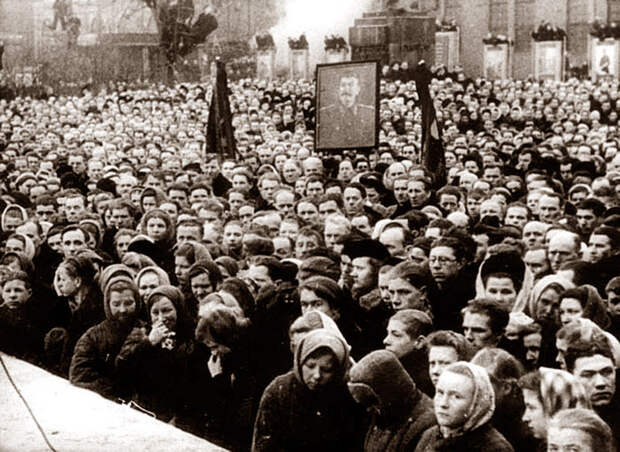 Stalin-umer.-Gore-narodnoe3.jpg