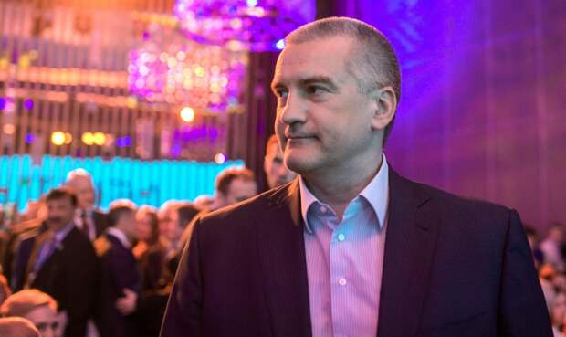 Глава Республики Крым Сергей Аксёнов. Глава Республики Крым Сергей Аксёнов.