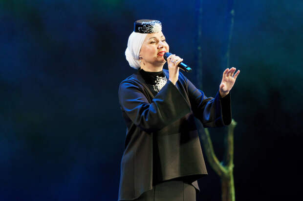 «Ленарым каршы булмас иде» -  Айгөл Бариева яңадан гаилә корырга әзерме?