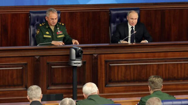 Расширенное заседание коллегии Минобороны: выступления Путина и Шойгу