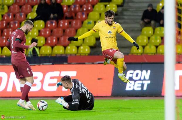 Переходы Мирзова и Трошечкина остаются под вопросом в отсутствие предложений