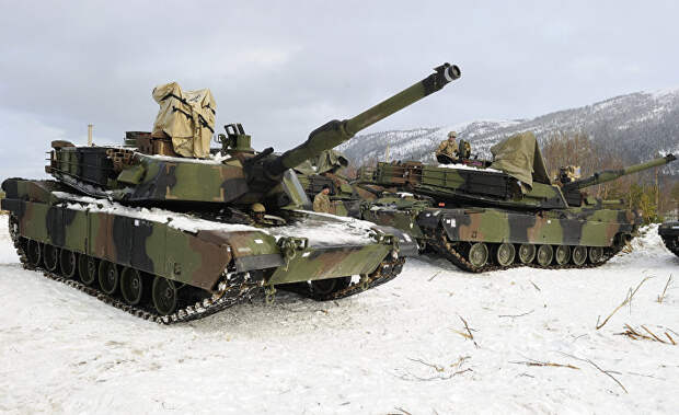 Американские танки участвуют в военных учениях Cold Response 2016 в Норвегии
