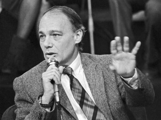 Сколько мужей было у женщины, произнесшей фразу: «В СССР секса нет»