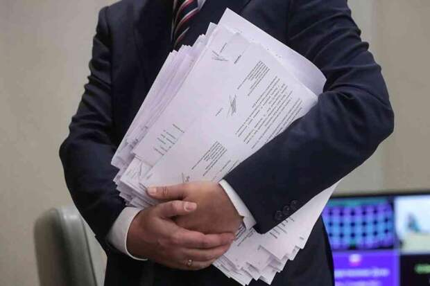 Ежегодные декларации доходов чиновников могут отменить ради борьбы с коррупцией