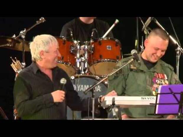 АНЕКДОТЫ И УМНЫЕ МЫСЛИ.