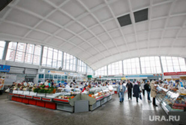 Проверка санкционных продуктов на Шарташском рынке. Екатеринбург, шарташский рынок