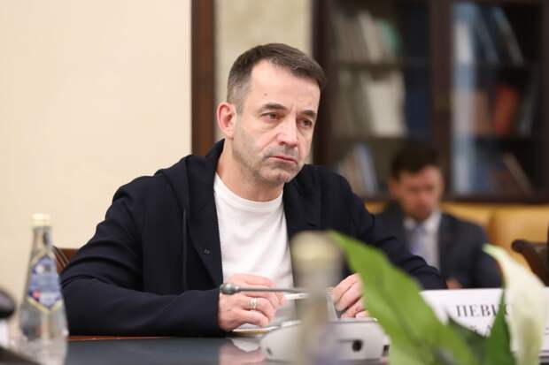Певцов: «Жизнь детей, наполненная добром и любовью – такая идеология нам нужна» / Фото: Кирилл Журавок