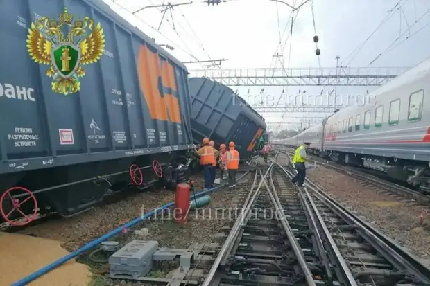 Крушение поезда воркута новороссийск