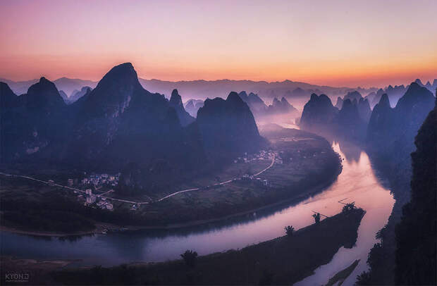 Красивейшие виды китайского города Гуйлинь в утреннем тумане