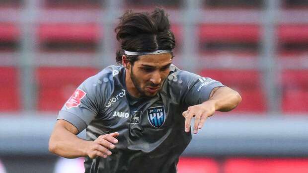 «Ахмат» взял на сборы хавбека «Пари НН» Царукяна