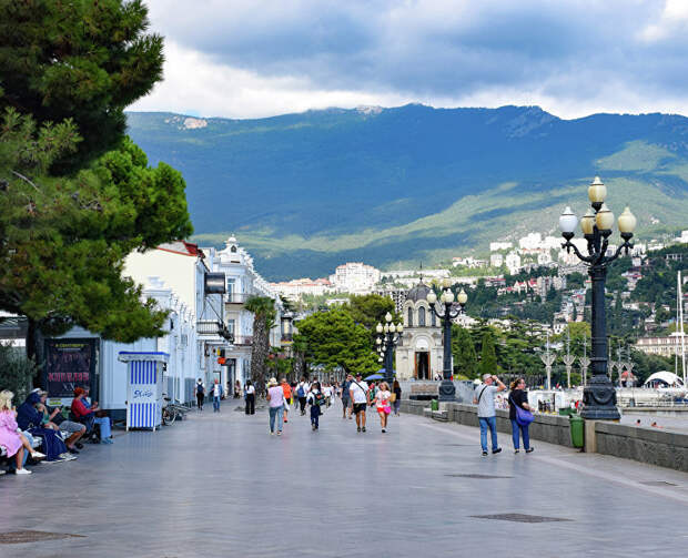 Ялта вошла в топ-10 популярных мест для отдыха на майские праздники