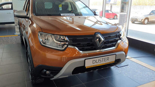 Заехал в автосалон Renault. Рассказываю, по каким ценам и на каких условиях дилеры в действительности продают автомобили