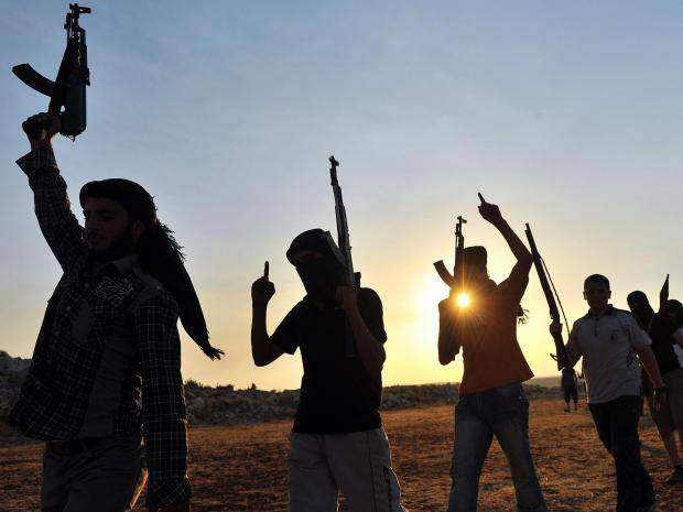 Часть бойцов «Африканского корпуса», попавших в окружение на военной базе в Кидале, выезжают из города под вопли джихадистов (ФОТО, ВИДЕО)