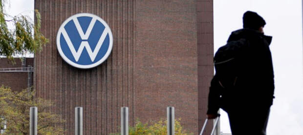 Немецким автоконцернам BMW, Mercedes и Volkswagen предрекли скорый конец