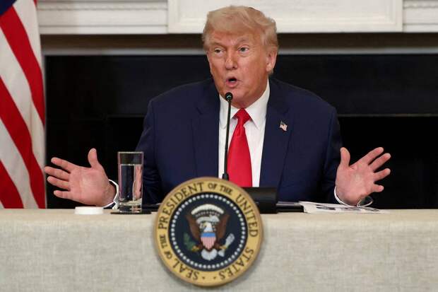 Трампа заподозрили в двойной игре