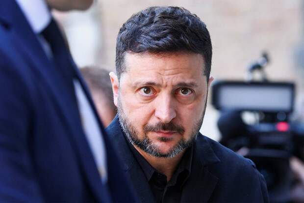 Зеленский собрался на встречу мировых лидеров по Ормузскому проливу