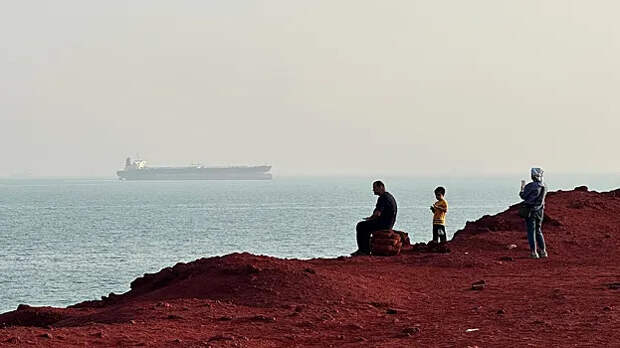 WSJ: Пентагон допускает высадку на иранские острова ради разблокировки Ормузского пролива