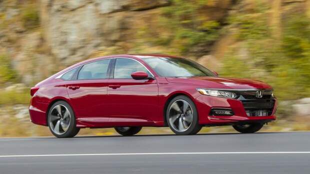 Honda Accord десятого поколения. | Фото: jdpower.com.