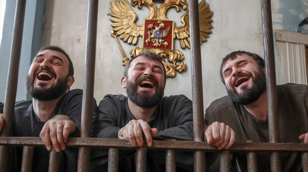 "Скоро в суде будут сидеть Джамшуты. И нас наказывать": Неожиданный финал дела о нападении на депутата Госдумы возмутил народ