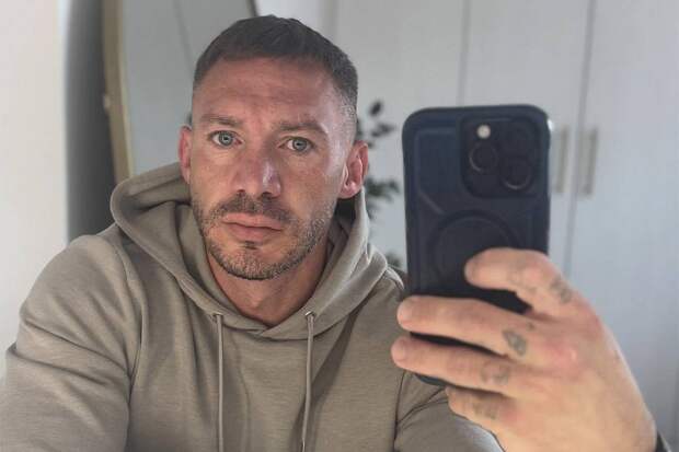 Звезда реалити-шоу о роскошной жизни стал сборщиком мусора