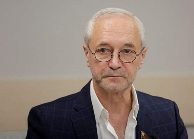 Депутат МГД Герасимов назвал кощунством слова Артемия Лебедева о скульптуре «Родина-мать» Депутат МГД Герасимов назвал кощунством слова Артемия Лебедева о скульптуре «Родина-мать»