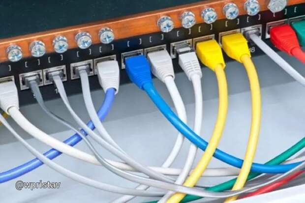 Два сотрудника Минобороны задержаны по подозрению в получении взяток на сумму 11