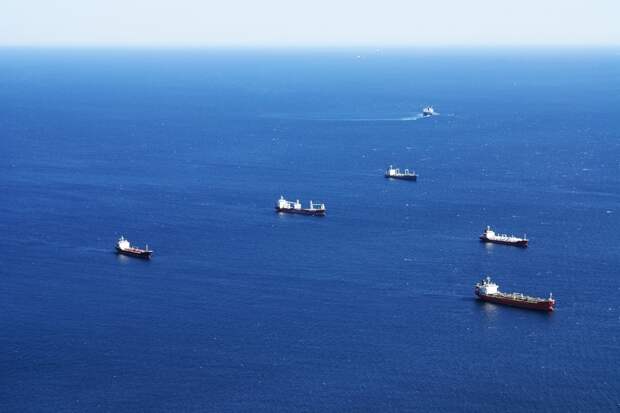 CENTCOM: ВМС США с начала блокады Ирана перенаправили 33 судна