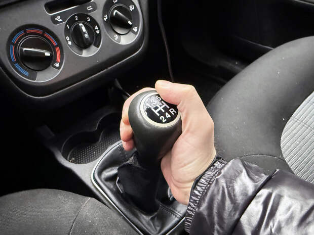 Как проверить износ сцепления автомобиля: два рабочих метода