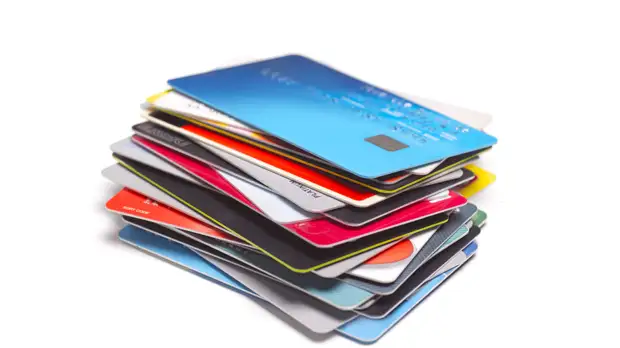 НБКИ: число выданных потребкредитов снизилось на 61,6% за месяц