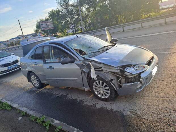 Пьяный водитель сбил насмерть девочку-подростка у ТК в Челябинске