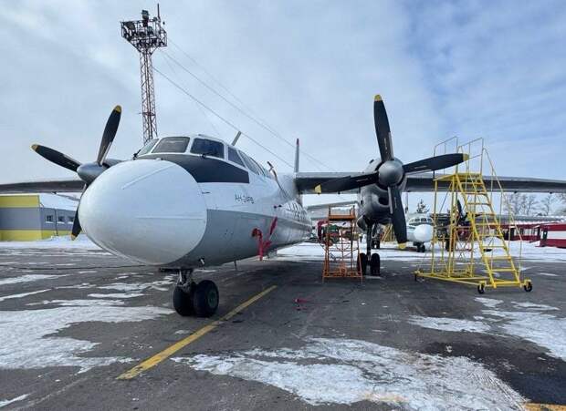 Самолет с 10 пассажирами вернулся в Хабаровск из-за технической неисправности