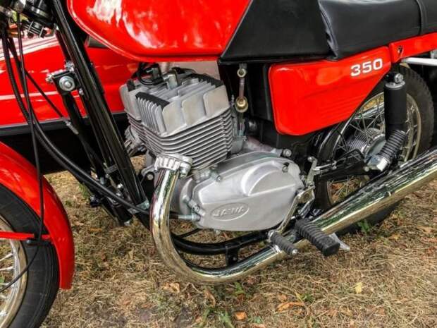 Jawa-350 с коляской 1990 года выпуска после реставрации