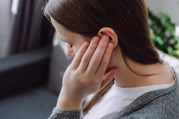 Терапевт Романенко заявила, что антибиотики могут вызвать шум в ушах