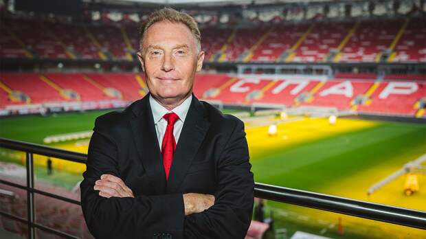 Гендиректор «Спартака» оценил продление контракта с Зобниным: «Не просто ценный футболист»