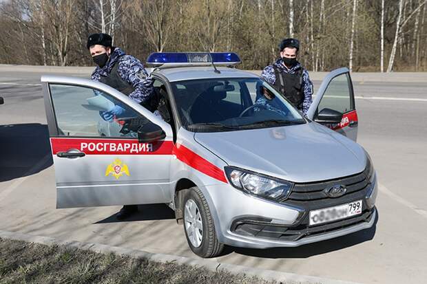 Росгвардейцы задержали подозреваемого в разбое в центре Москвы