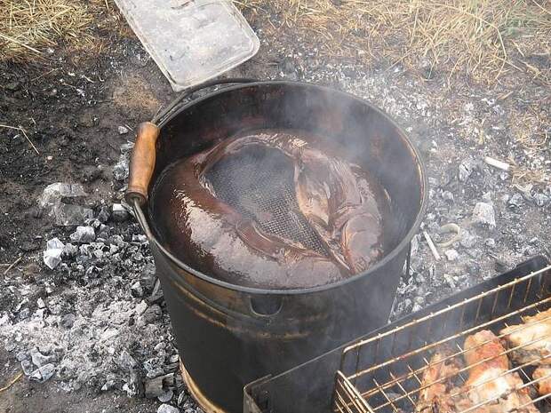 Копчение рыбы в ведре 