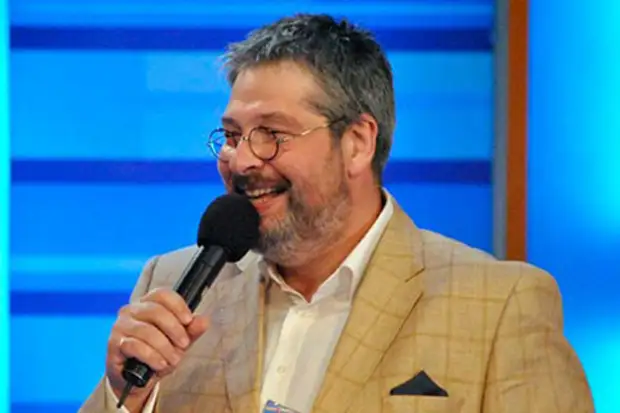 Все выпуски передачи “Сто к одному” удалили с YouTube после комментария ведущего Александра Гуревича против спецоперации