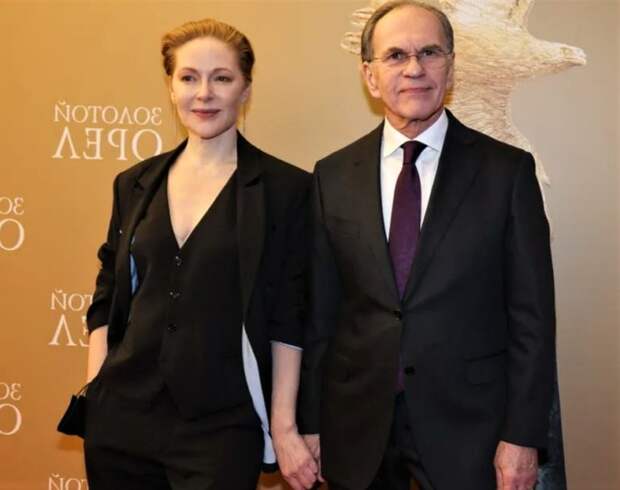 “За Наташей Гена Русин ухаживает”, – что известно о личной жизни 50-летней вдовы Натальи Рогожкиной